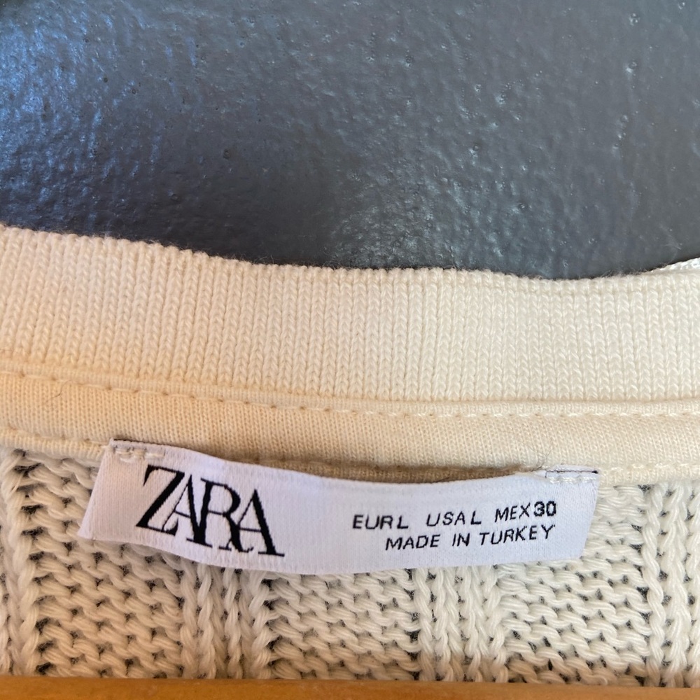 Zara holes knit blouse size Large - Picture 5 of 6